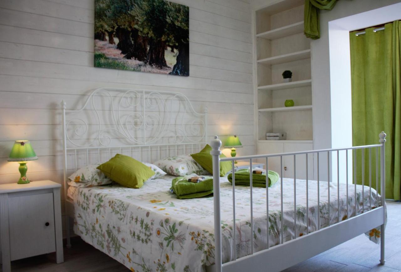 Il Profumo Della Natura B&B Oriolo Romano Экстерьер фото